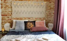 Dorosh-HOME квартира-студія в центрі Львова